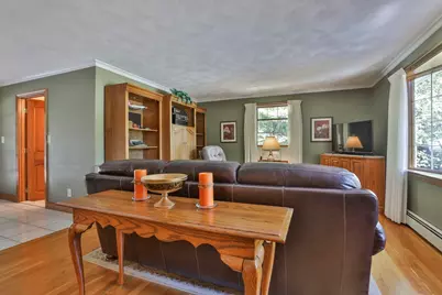 93 Butler Ave, Wakefield, MA 01880 - Photo 9