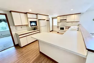 87 Hinckley Cir, Barnstable, MA 02655 - Photo 13