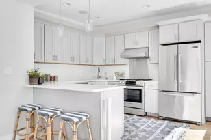 177 Winthrop Rd, Brookline, MA 02445 - Photo 7