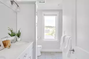177 Winthrop Rd, Brookline, MA 02445 - Photo 17