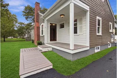 18 Murphy Rd, Barnstable, MA 02601 - Photo 3