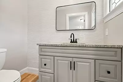 18 Murphy Rd, Barnstable, MA 02601 - Photo 7