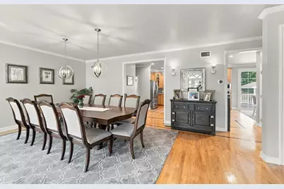 22 Division St, Seekonk, MA 02771 - Photo 5