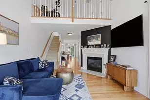 90 Carrington Ln, Uxbridge, MA 01569 - Photo 15