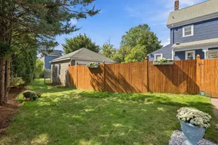 14 Emerson St, Medford, MA 02155 - Photo 25