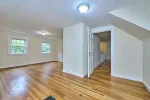 45 Bonair St, Boston, MA 02132 - Photo 15