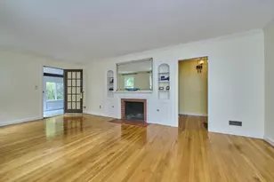 45 Bonair St, Boston, MA 02132 - Photo 7