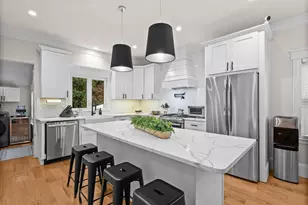 197 Brookside Pkwy, Medford, MA 02155 - Photo 9