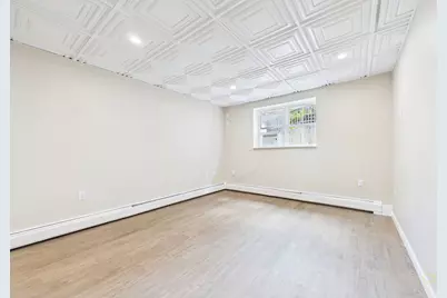 102 Vestal St, Fall River, MA 02720 - Photo 25