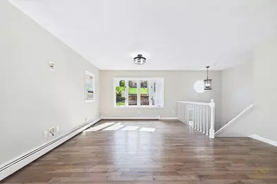 102 Vestal St, Fall River, MA 02720 - Photo 5