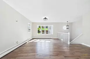 102 Vestal St, Fall River, MA 02720 - Photo 5