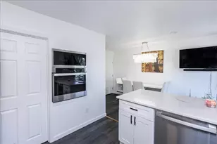 47 Kent St, Lawrence, MA 01843 - Photo 11