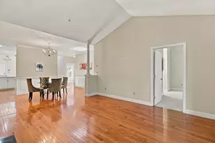 4 Blossom Tree Dr, Shrewsbury, MA 01545 - Photo 13