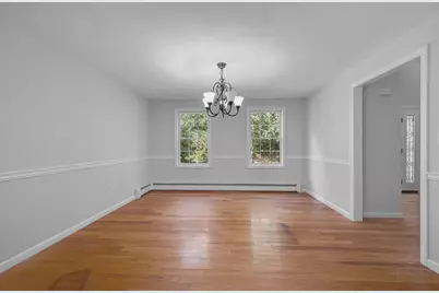 65 Charlton Rd, Dudley, MA 01571 - Photo 7
