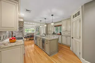 9 Cranbrook Rd, Shrewsbury, MA 01545 - Photo 11