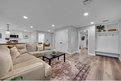 312 Pleasant St, Leicester, MA 01524 - Photo 11