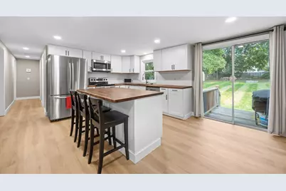 40 Lane St, Middleborough, MA 02346 - Photo 9