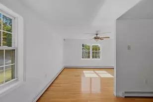 18 Woodland St, Methuen, MA 01844 - Photo 15