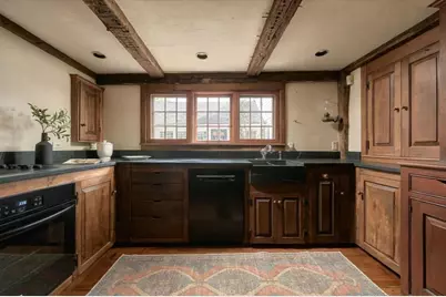 25 Ship St, Hingham, MA 02043 - Photo 11