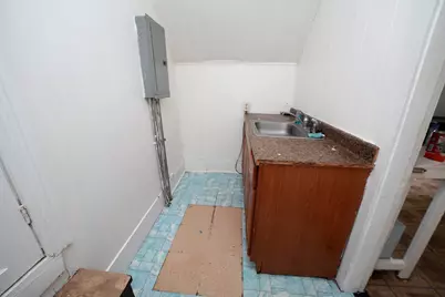 3 Clifton Ter, Worcester, MA 01610 - Photo 23
