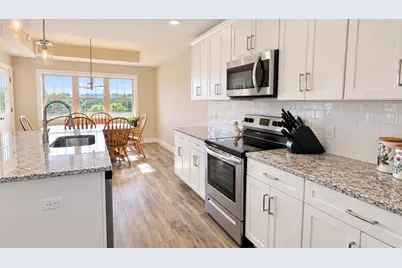 717 Northampton St #63, Holyoke, MA 01040 - Photo 5