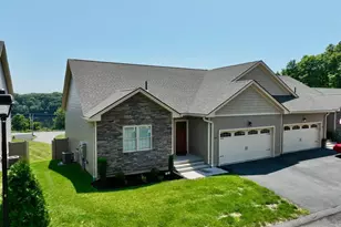 717 Northampton St, Holyoke, MA 01040 - Photo 1