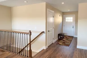 717 Northampton St, Holyoke, MA 01040 - Photo 13