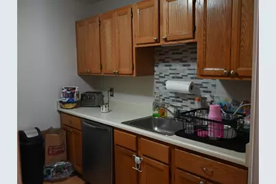 1524 Gorham St #106, Lowell, MA 01852 - Photo 15