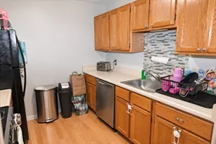 1524 Gorham St, Lowell, MA 01852 - Photo 15