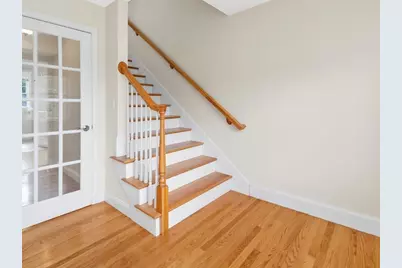 35 Hiawatha Avenue, Waltham, MA 02451 - Photo 27