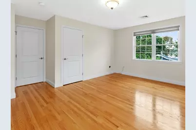 35 Hiawatha Avenue, Waltham, MA 02451 - Photo 17