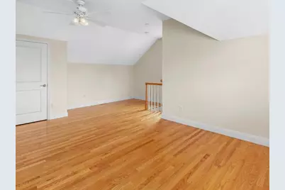 35 Hiawatha Avenue, Waltham, MA 02451 - Photo 21