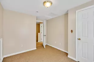 162 High St, Fitchburg, MA 01420 - Photo 15