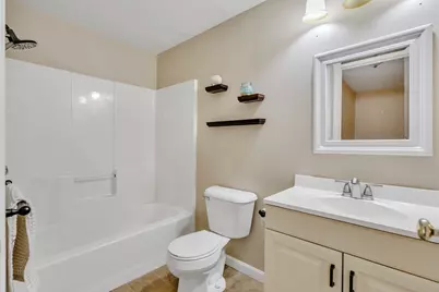 162 High St, Fitchburg, MA 01420 - Photo 17