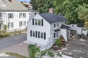 42 Newton St, Waltham, MA 02453 - Photo 3