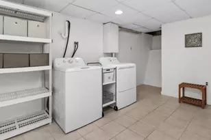 42 Newton St, Waltham, MA 02453 - Photo 23