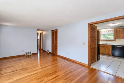 71 Birch Bluffs Drive, Westfield, MA 01085 - Photo 7