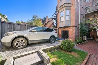 439 Shawmut Ave #6, Boston, MA 02118 - Photo 9
