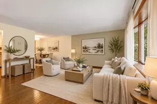 7 Gaywood Cir, Peabody, MA 01960 - Photo 9