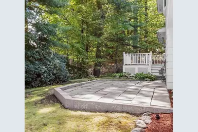 7 Gaywood Cir, Peabody, MA 01960 - Photo 31