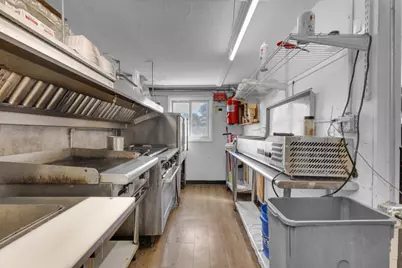 312 Pleasant St, Leicester, MA 01524 - Photo 33