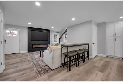 312 Pleasant St, Leicester, MA 01524 - Photo 5