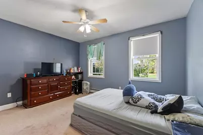 4 Lynde St, Gardner, MA 01440 - Photo 13