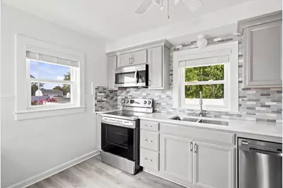 166 Sandwich Rd, Wareham, MA 02571 - Photo 7