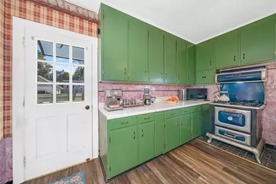 412 Jefferson Avenue, Salem, MA 01970 - Photo 15
