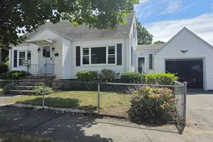 4 Edgemere Rd, Lynn, MA 01904 - Photo 1