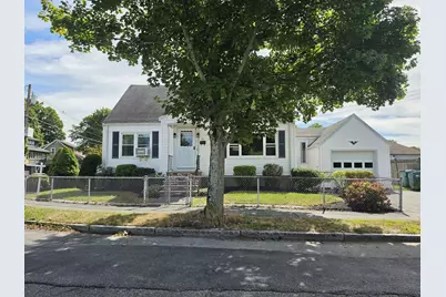 4 Edgemere Rd, Lynn, MA 01904 - Photo 23