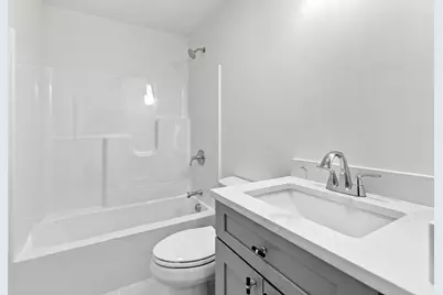 181 Wellington, Fall River, MA 02720 - Photo 13