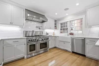 32 Pleasant Street, Boston, MA 02129 - Photo 11