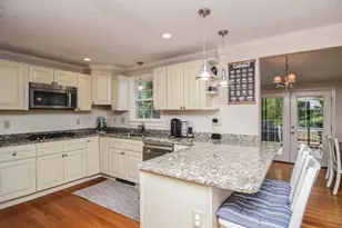 184 Elm St, Andover, MA 01810 - Photo 3